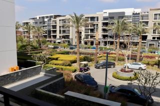 3BR Full Apartment in Waterway Compound New Cairo - 4
