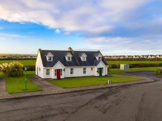 Holiday Home Ballybunion - TR4 HC No 27 by Interhome - 2