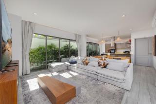 Villa Mauri – Modern 3BR Villa with Private Pool - 9