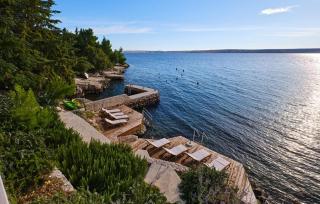 Villa Hemingway beachfront by Villas Guide - 4