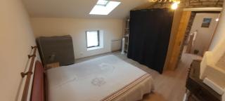 Petite maison en pierre - 1