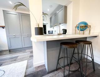 New! 1BR in Horsemarket - 7