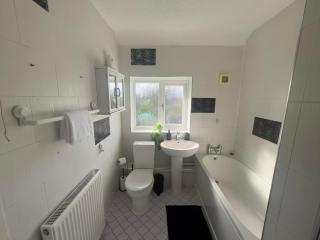 Spacious Luxurious Serviced Accommodation 1 - 1