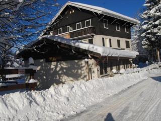 Duplex 3 pièces pour 6 pers, centre-village, proche pistes et commerces - FR-1-572-78 - 1