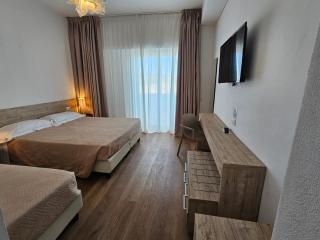 Hotel Onda Marina - 3