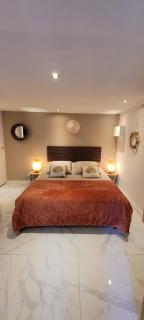 Les cypres de chaume - 1