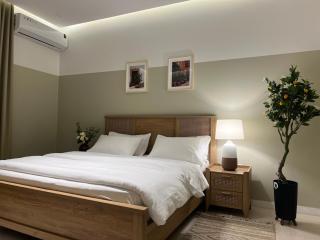 بوتيك هاوس بدخول ذاتي وصالة أنيقة - 0