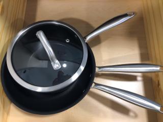 Lazy Cuckoo Inn - Sleek and Stylish Studio Apartments - 3