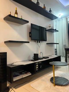 JFS Home at Birch Tower 1BR - 4