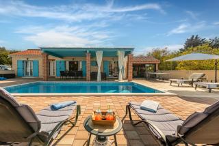 Stone villa Jurenda with pool - 4