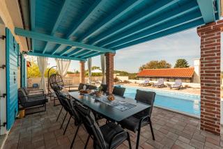 Stone villa Jurenda with pool - 2