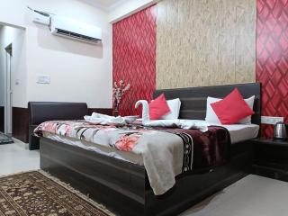 Hotel Arjun Palace - 6