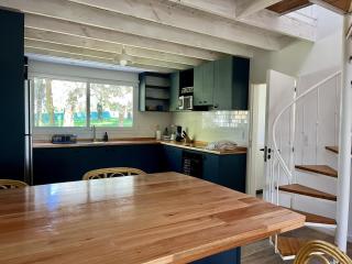 Casa Manuela - Casa En Barrio Privado San Benito, Chapadmalal Para 6 PAX Con Parrilla - Hola Sur - 5