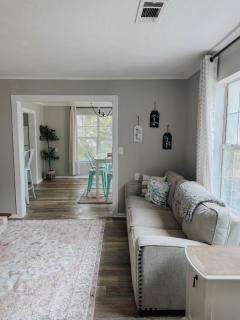 Coastal Farmhouse - Pet Friendly and Quiet Location - 6