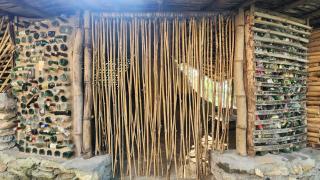 Hobo Huts by the Riverside - 4