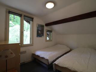 3 Pièces 6 Pers, Proche Pistes & Centre, Balcon Sud, Parking, Non-Fumeur - FR-1-572-158 - 6