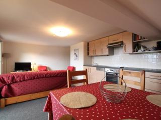 3 Pièces 6 Pers, Proche Pistes & Centre, Balcon Sud, Parking, Non-Fumeur - FR-1-572-158 - 4