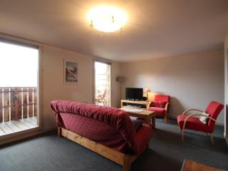 3 Pièces 6 Pers, Proche Pistes & Centre, Balcon Sud, Parking, Non-Fumeur - FR-1-572-158 - 2