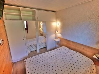 Charmant 3 pièces, plein centre, proche pistes et commerces, balcon exposé sud, idéal famille - FR-1-458-90 - 6