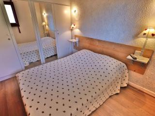 Charmant 3 pièces, plein centre, proche pistes et commerces, balcon exposé sud, idéal famille - FR-1-458-90 - 5