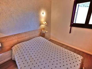 Charmant 3 pièces, plein centre, proche pistes et commerces, balcon exposé sud, idéal famille - FR-1-458-90 - 4