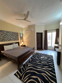 Luxury Villa Upper Portion - 2