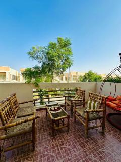 Luxury Villa Upper Portion - 1