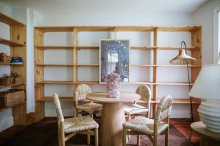 The Gables Newly Renovated Farmhouse Sleeps 17 - 1