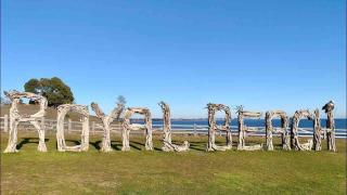 2 queen beds with laundry, full kitchen, walk in closet - 4