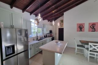 4Bed Condo - Sleeps 8 - Pool Bbq Views Parking - 7