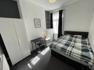 Stunning 1 bedroom apartment in Calvert lodge - 5