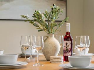 GVL Retreat with a Hot Tub, Sauna, Firepit and a Gameroom - 5