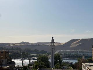 Luxe Nile View apartment Downtown Aswan - 7