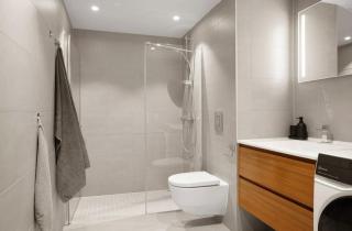 Lovely and modern apartment - 7