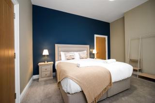 Northern Bank House Apartments by Escape Ordinary - 5