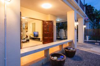 First Ao Nang Private Pool Villa - 4