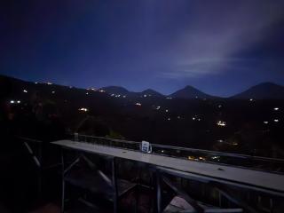 Umah de Madya The Room & Panoramic Rooftop Munduk - 5