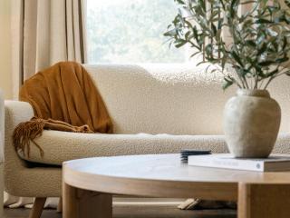 GVL Retreat with a Hot Tub, Sauna, Firepit and a Gameroom - 6