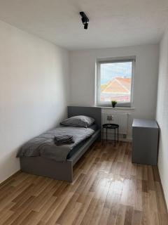 Ferienwohnung Bitterfeld 2 - 4