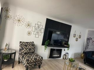 Stunting Sunburst Peaceful Palace - 6