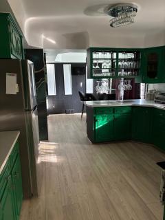 Stunting Sunburst Peaceful Palace - 4