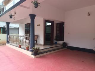 Homestay near Lulu- Edappally- Amrita, Aster Hospital- Kochi - 5