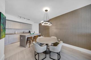 25 min to FIFA! High-End Apartment in a Luxury Resort with Gorgeous Amenities - 3