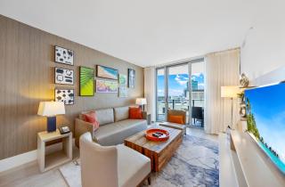 High-End Apartment in a Luxury Resort with Gorgeous Amenities - 2