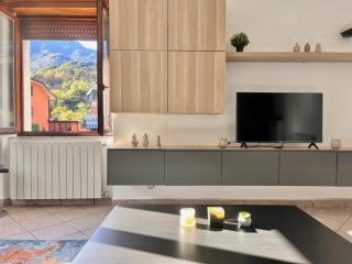 The House of Signs - Rock Engravings - 4