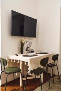 Pristine 2BD Apartment in Central Vienna Walking Distance to 1 District - 2