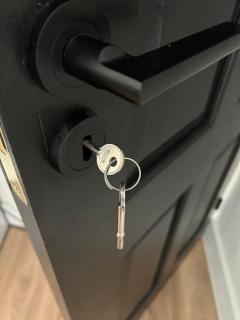 King Room in Windsor with Private Bathroom - 2