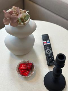 Lovely 1BR & 1LR Apartment, Only 15 Min Walk to City Center - 9