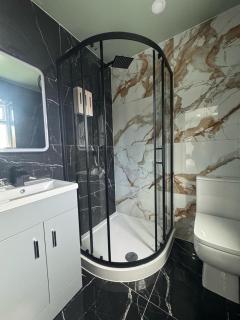 The Old Court House - 5