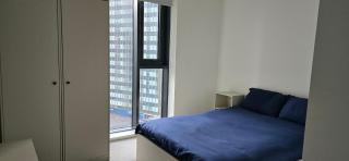 The Broad Street Residence Elegant Two-Bedroom Stay - 2